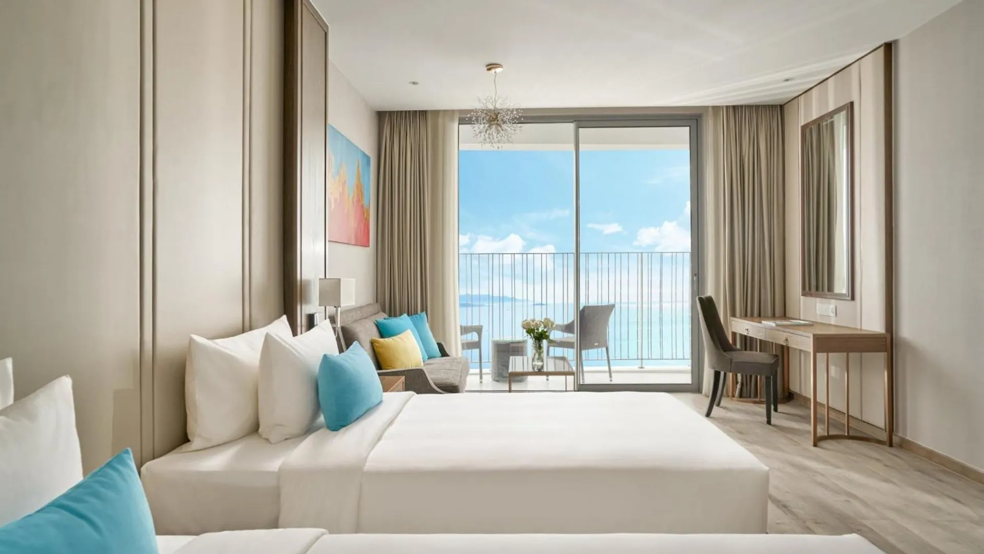 Panorama Oceanfront Suite Nha Trang 0*,  Vietnam