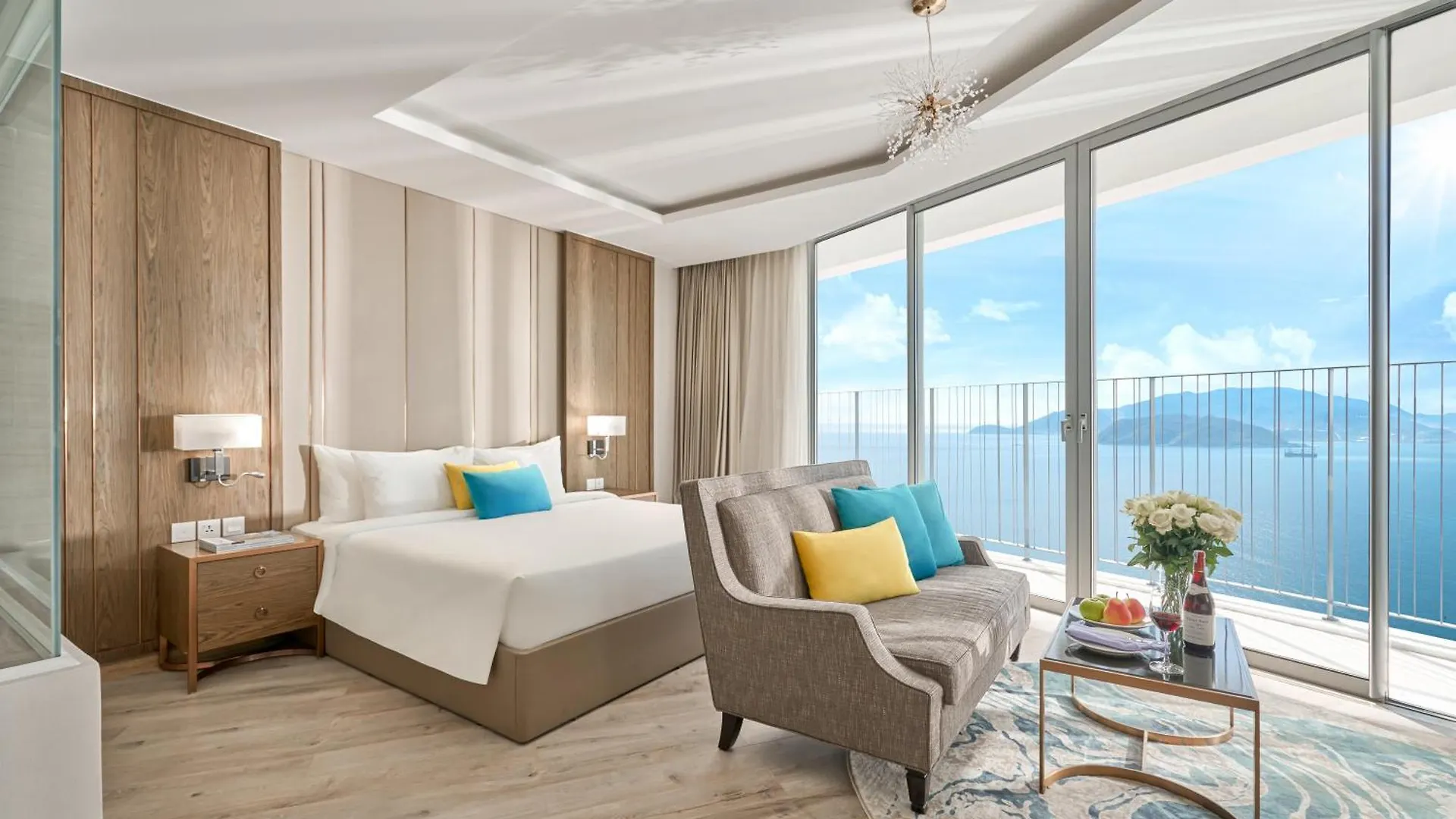 Panorama Oceanfront Suite Nha Trang 0*,  Vietnam